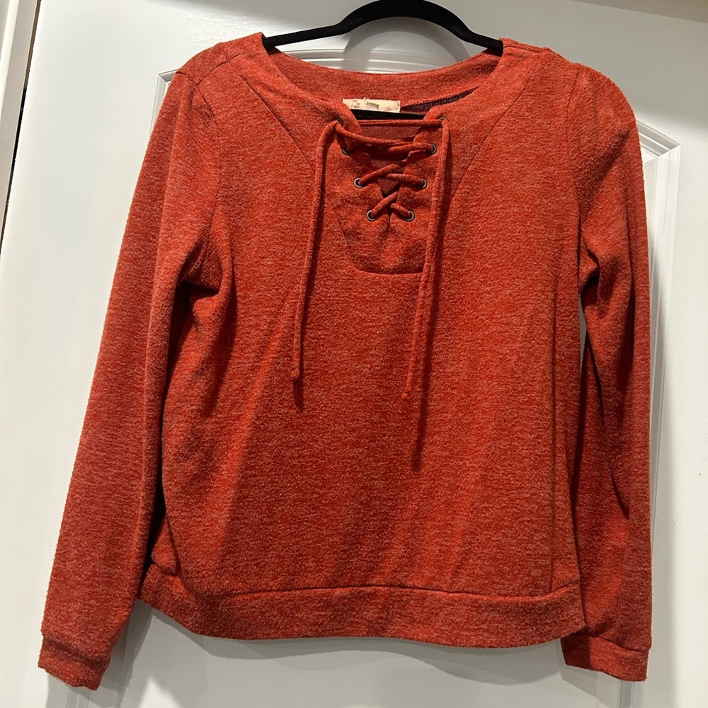 Burnt orange criss cross sweater